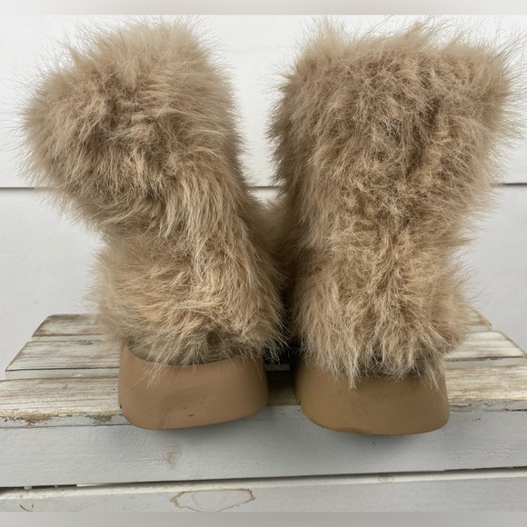 A New Day Women's Terra Faux Fur Boots with Memory Foam Insole size 8 - Picture 6 of 10